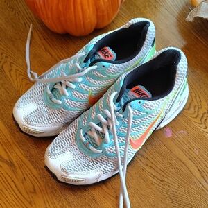 Nike White and Teal Athletic Shoes